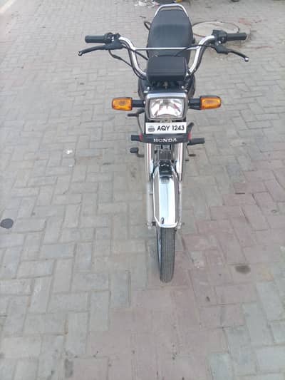 Excellent Condition Cd 70 2023 for Sale