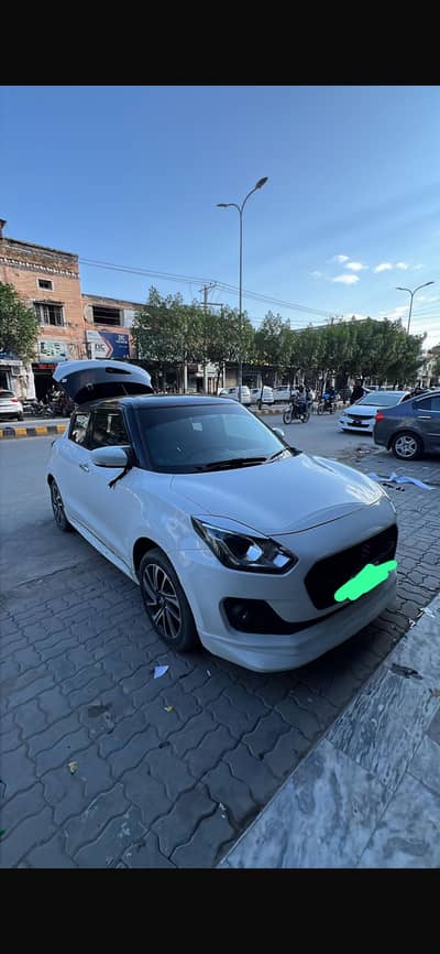 Suzuki swift GLX 2024