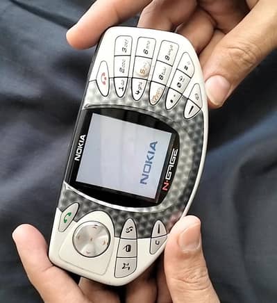 Nokia N-GAGE Vintage Symbian Phone  With Game Cartridge 10/10