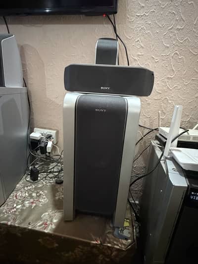 Sony HCD-FLX5D DVD Hi-Fi system.