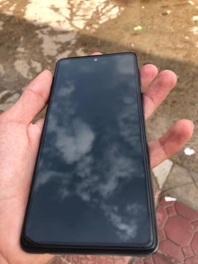 I'm selling Samsung a72 . . . condition 9/10