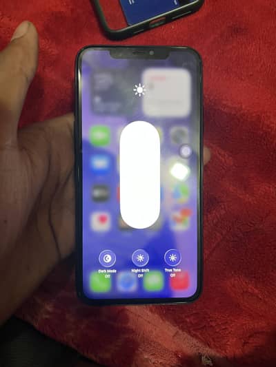 256 gb 94helth  11pro max