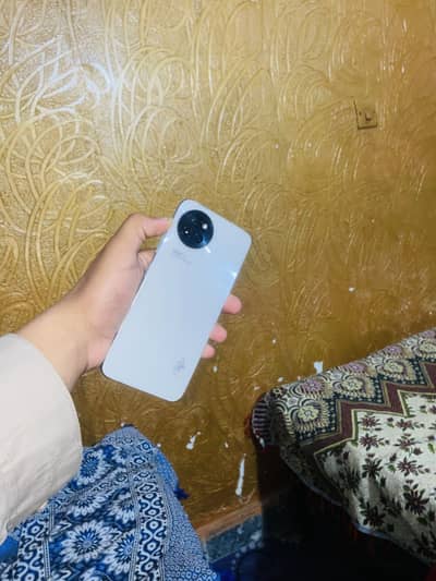 Itel s23 8+8/128 all oky with box only touch chnge