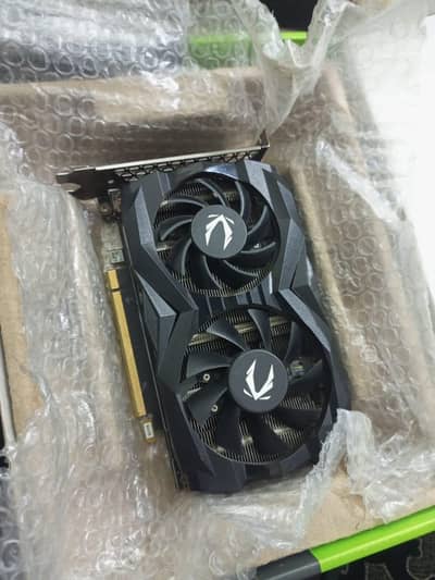 GTX 1660 SUPER 6GB 10/10 CONDITION (WITH BOX)