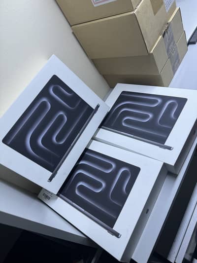 New MacBook Pro 16" M4 Pro Ram 24 or 48 SSD 512  Company Purchased