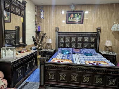 One king sized bed set