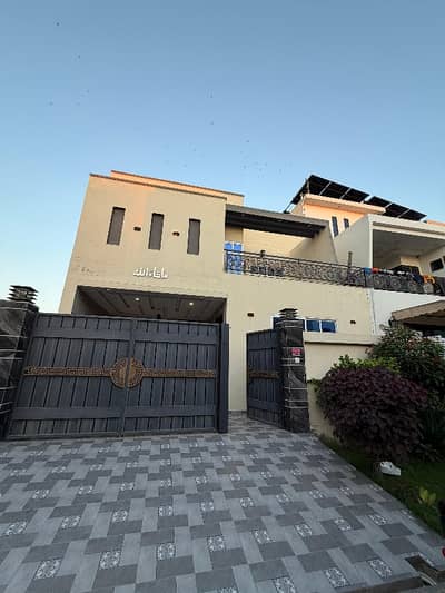 5 Marla Brand New corner House Available For Rent In Buch Vilas Multan