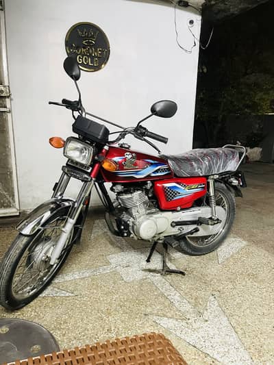 Honda CG125.24 Brand New . . Engine pack. Total Genuine low mileage