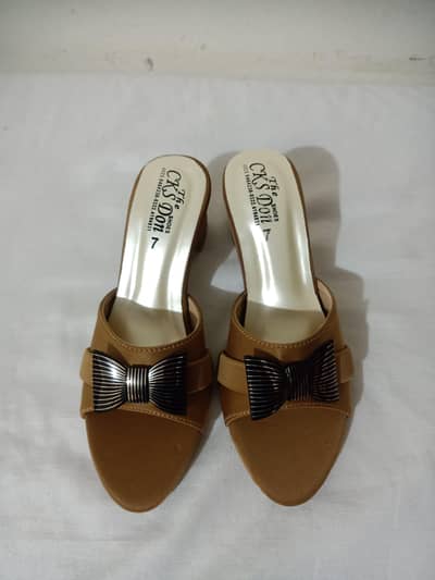 trendy feet ladies sandals