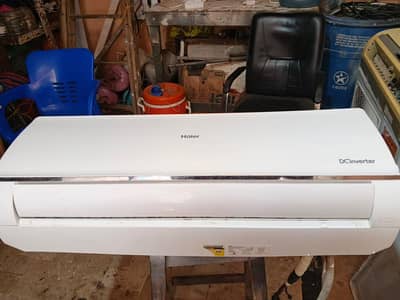 haiert 1.5 ton DC inverter ac original condition jenuiene gas
