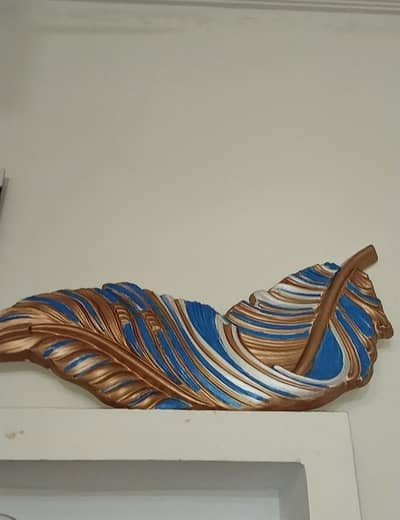 Leaf Design Wall Molding