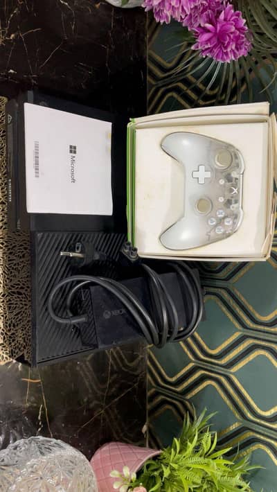 Xbox one console with limited edition controller