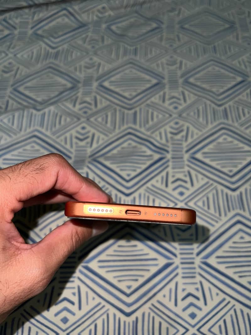 IPHONE  17 PRO MAX 5