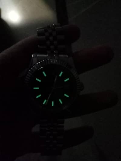 Rolex Oyster perpetual date just silver automatic movement