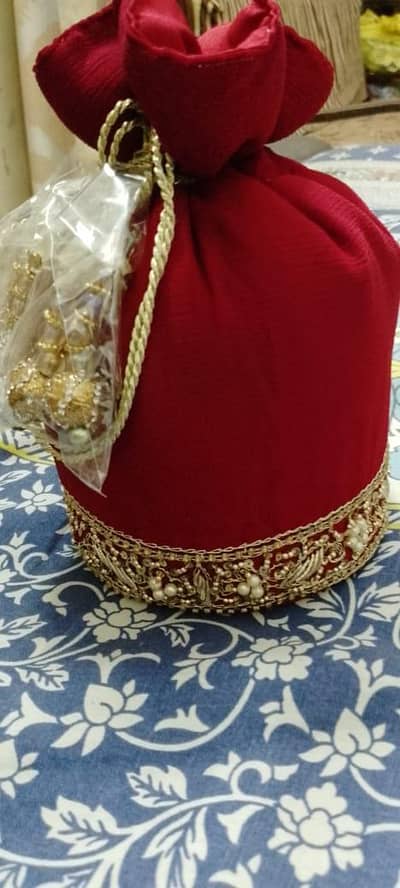 barat dress in 10/10 condition