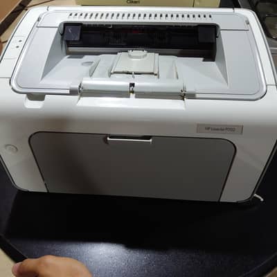 HP laserjet P1102