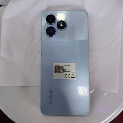 8 128 10 9 All okay with original charger