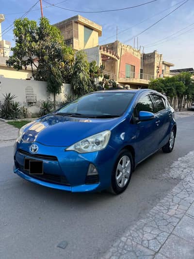 Toyota Aqua S 2014 Hybrid |Excellent Condition| 0,. 3,3,3,6,8,8,0,7,5,8