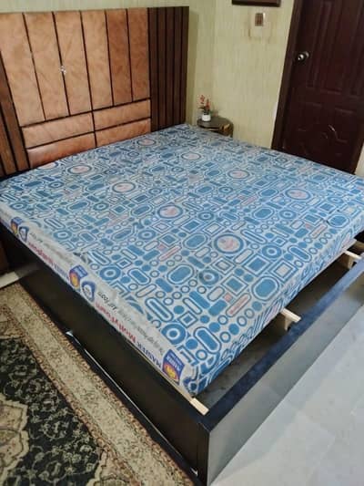 molty foam matress 6 by 6 size for sale