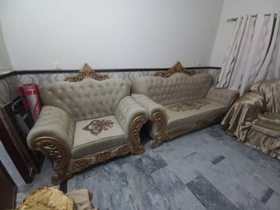 Marriage gift sofa set. Ghar jagha nahy ha isliya sale krna ha