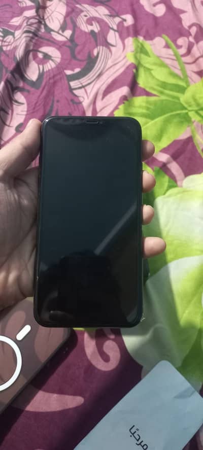 iPhone 11pro max pta approved ha 256gb with box charger