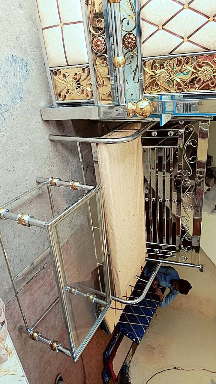 سٹیل ڈریسنگ ٹیبل 8