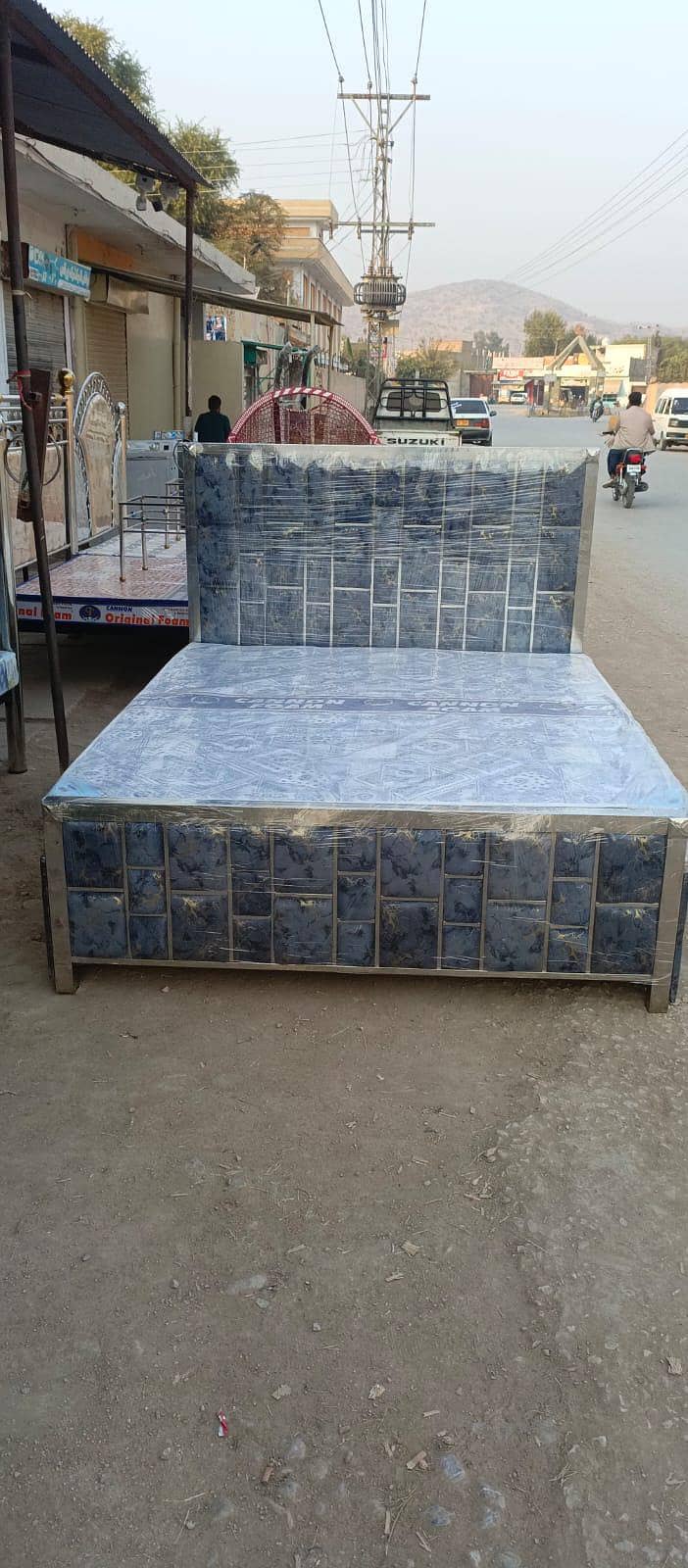 سٹیل ڈریسنگ ٹیبل 9