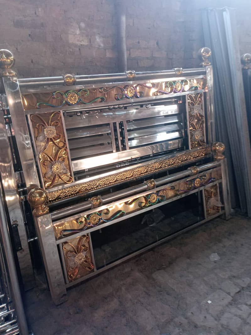 سٹیل ڈریسنگ ٹیبل 12