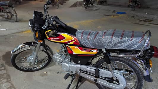 Honda 70cc all ok new bike biometric available