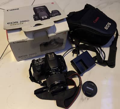 Canon 200d used