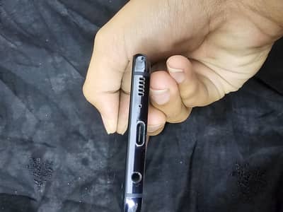 Samsung Galaxy S10e for Sale – Excellent Condition