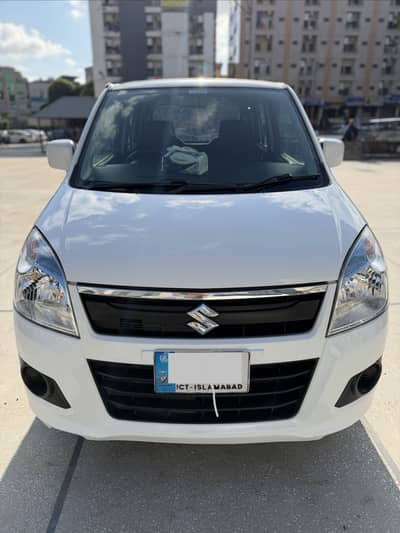 Suzuki Wagon R AGS 2021 model.