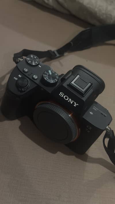 Sony A7III - Mirrorless Camera