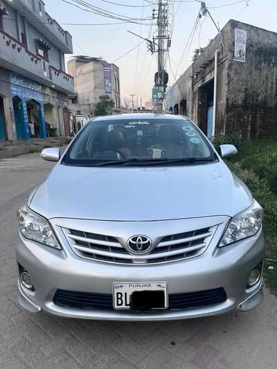 Toyota crolla altis 1.8 2011