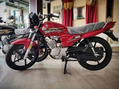 Yamaha 125 YBZ DX Red Color