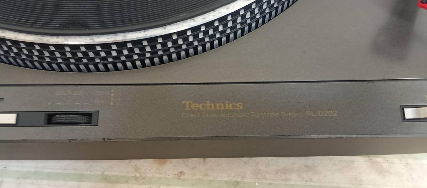 Technics Turntable lp player 3