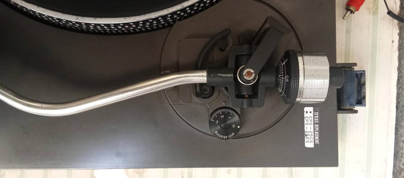 Technics Turntable lp player 4