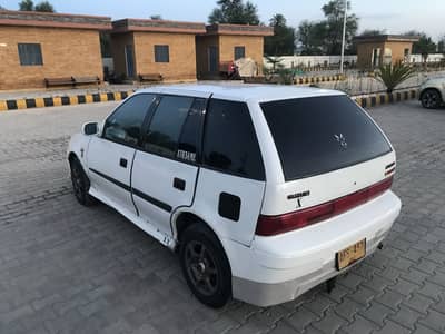 Suzuki Cultus Car 2004 white
