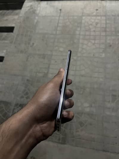 LG Valvet 128gb pta dual 10by10 all ok clear display