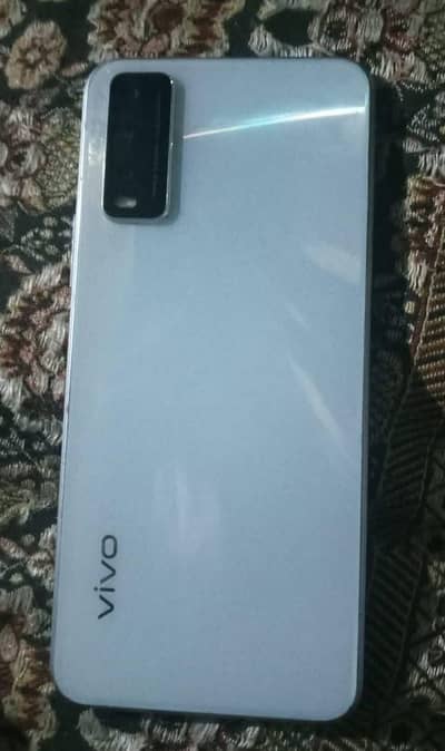 Vivo y20