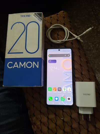 Tecno Camon 20 8/256 5000mah Dual SIM PTA complete box