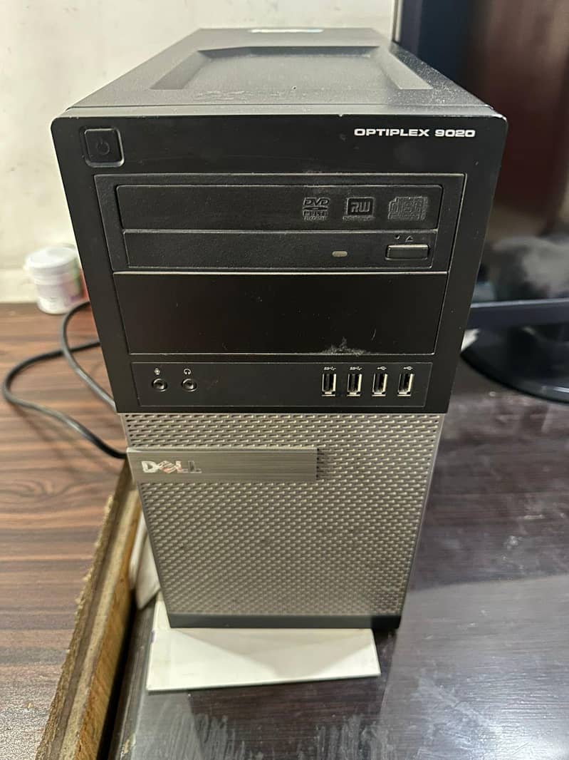 Monitor plus cpu window 10pro core i 7 1