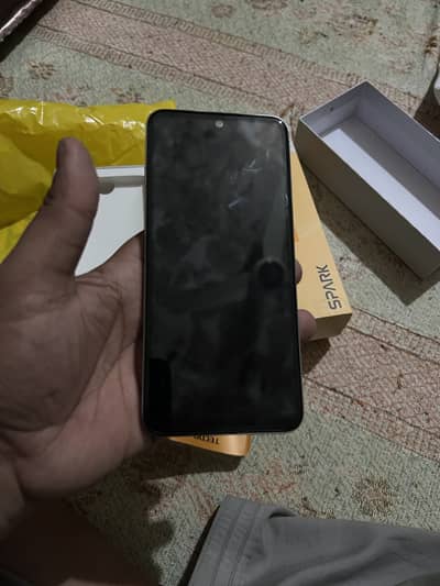 Tecno spark 30 pro 8+8gb 128gb