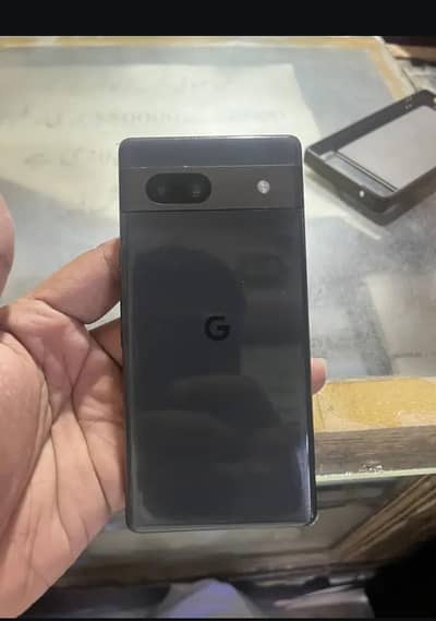 google pixel 7 black color