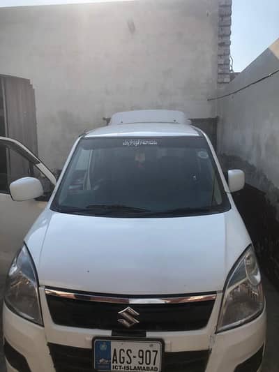 03269520145 bahir sy shower hai under origanal halat me hai