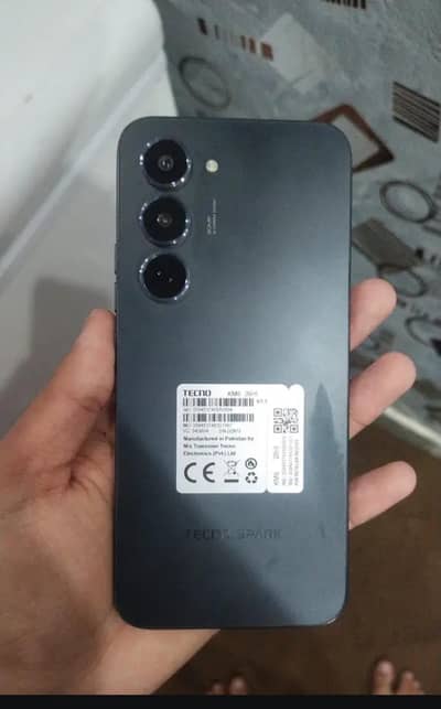 Tecno spark 40 pro