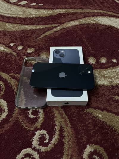 Iphone 13 10/10 under warranty