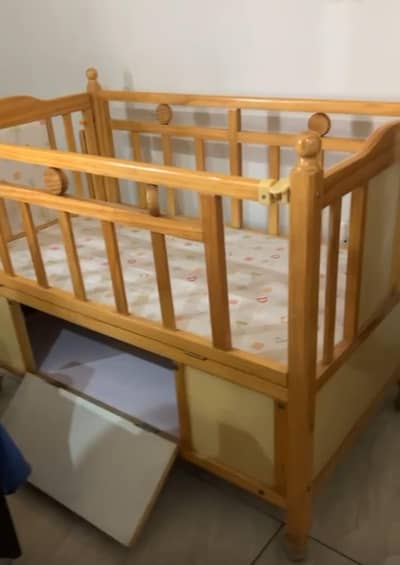 Habitt baby cot for sale