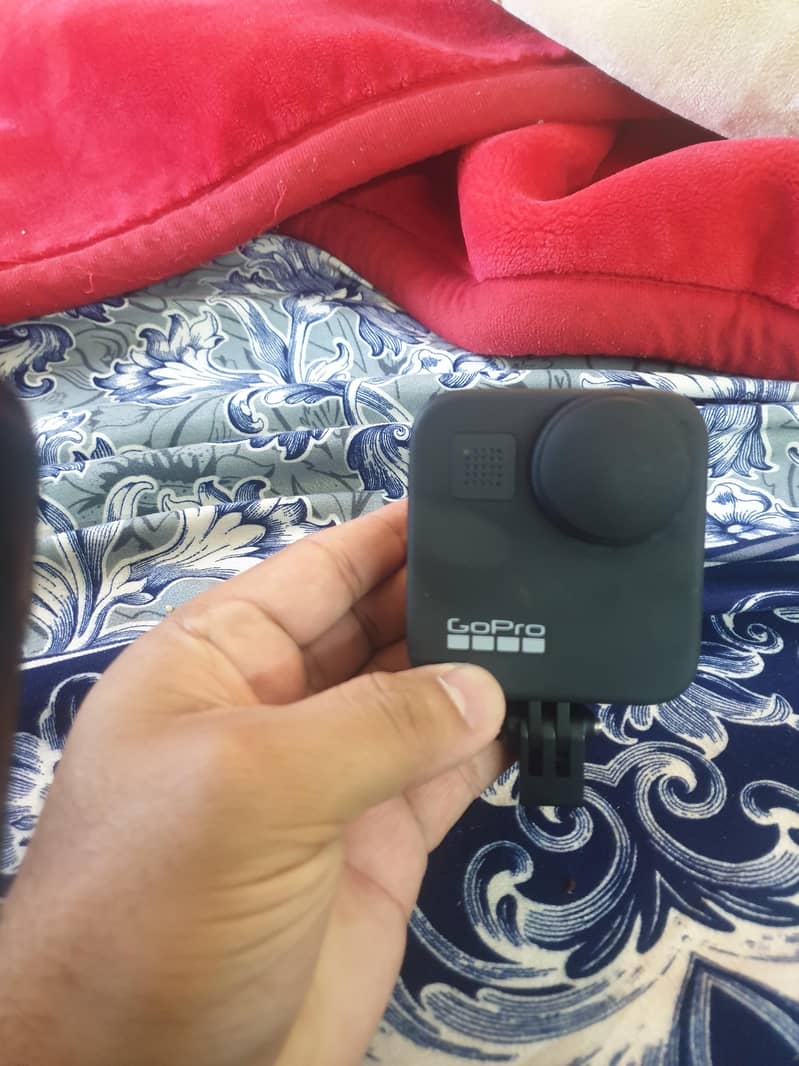 Gopro Max 360 camera 1