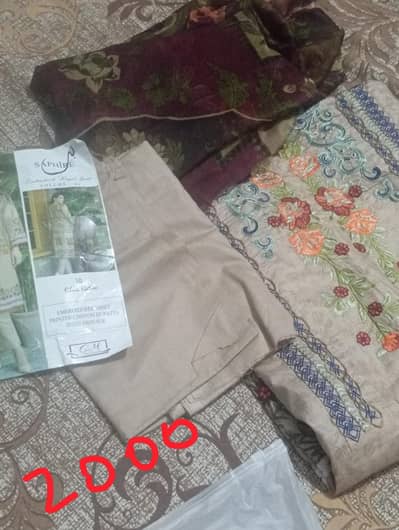 sapphire Embroidery . .   zellbury . . . orange pearl . . . . saya. . .